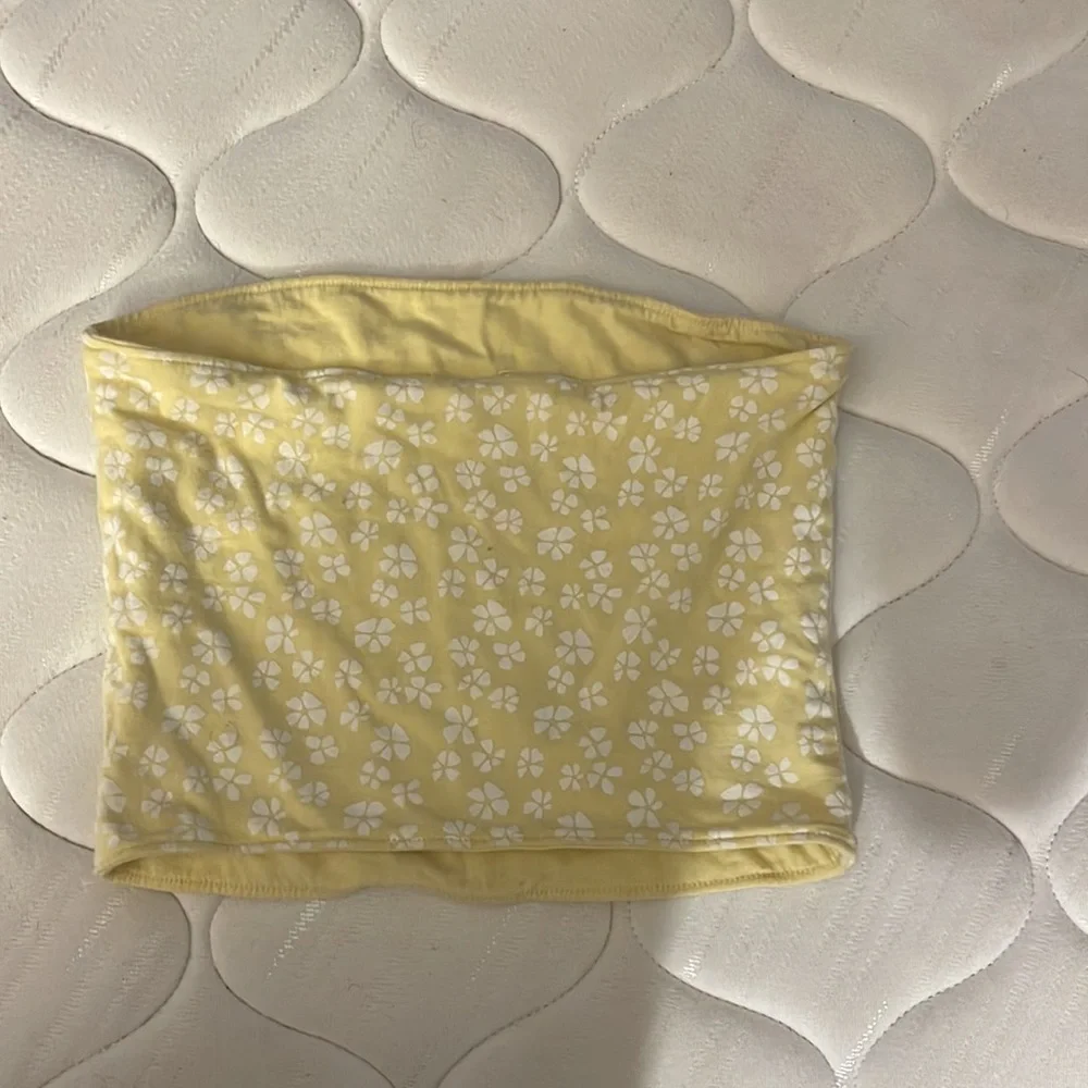 Hollister Tube Top - Picture 2 of 3